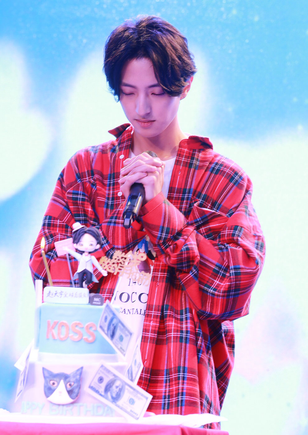 赵天宇生日会温情开启 出道周年纪念用心回馈粉丝