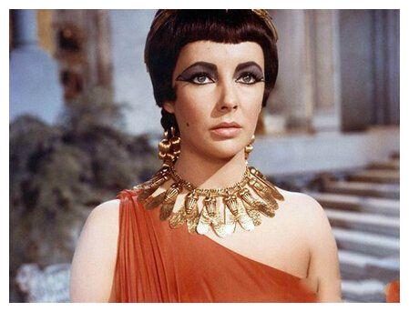 埃及艳后50岁用毒蛇走向自杀,死时宛如少女,神秘面纱今日揭开