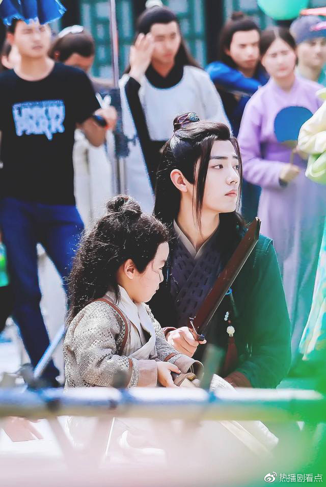 《陈情令》最新路透照曝光,肖战再次呈现完美古装,看看这侧颜!