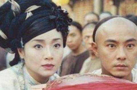 万梓良前妻恬妞近照，脸色红润有光泽，完全不像60岁的女人|恬妞|万梓良|邵逸夫_新浪新闻