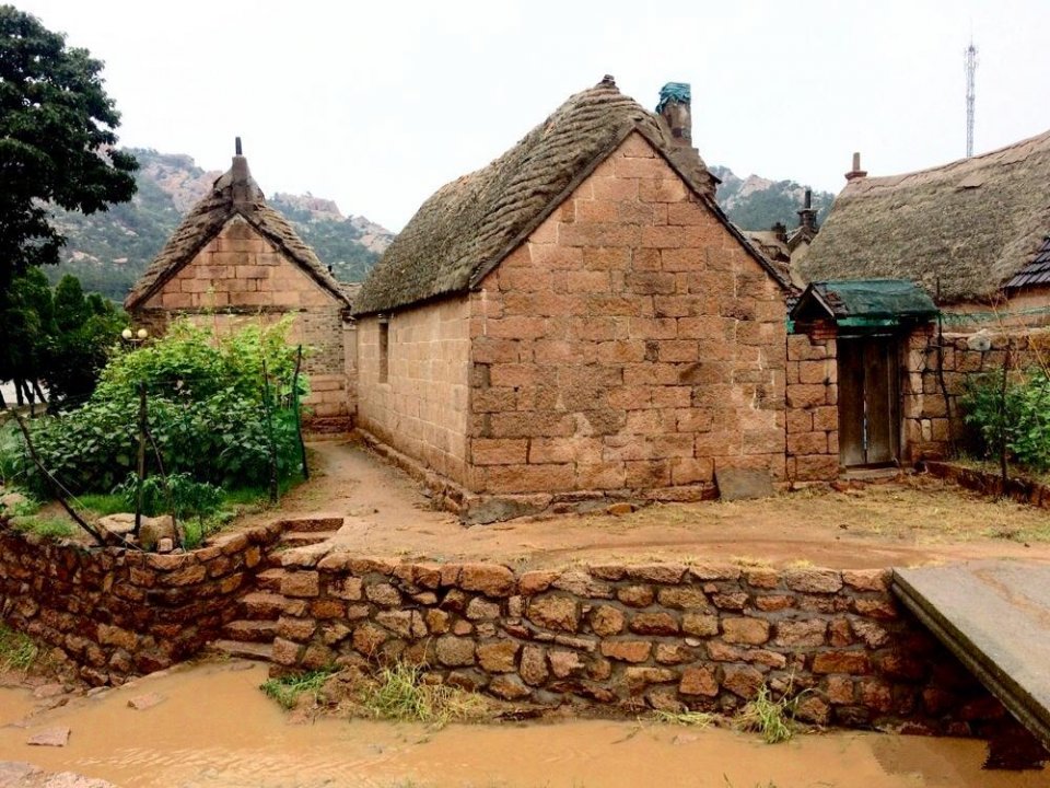 day2:胶东渔村 胶东渔村特有的民居建筑——海草房,冬暖夏凉,百年不腐