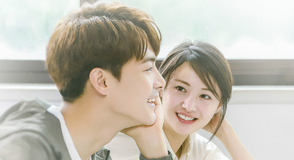 一千零一夜撞档郑爽新剧差距一目然网友播出方式赢