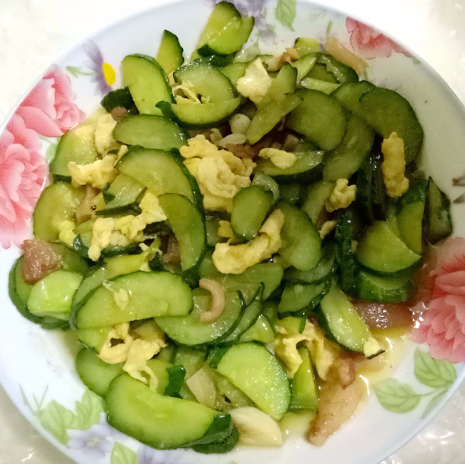 看到南方岳母做的菜 媳妇很爱吃 我偷偷去饭店_新浪看点