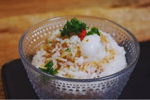 60年代中国最奢侈的美食:猪油拌饭,却只有土豪才吃得起!