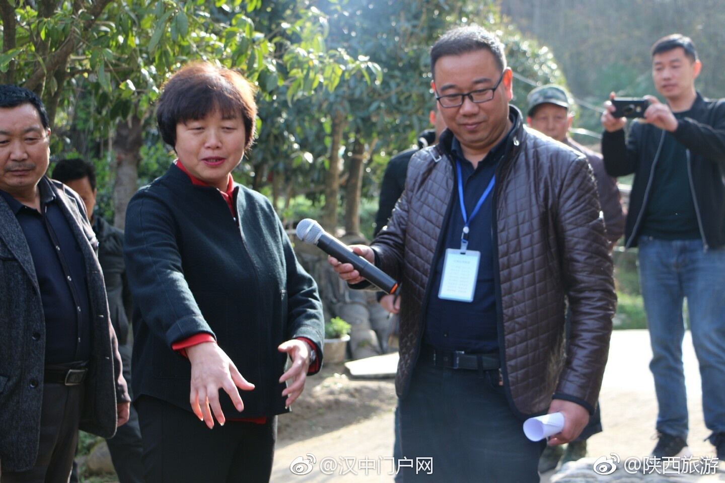 留坝县委书记许秋雯:全域人居环境再整治 绘就美丽乡村新画卷[haha]