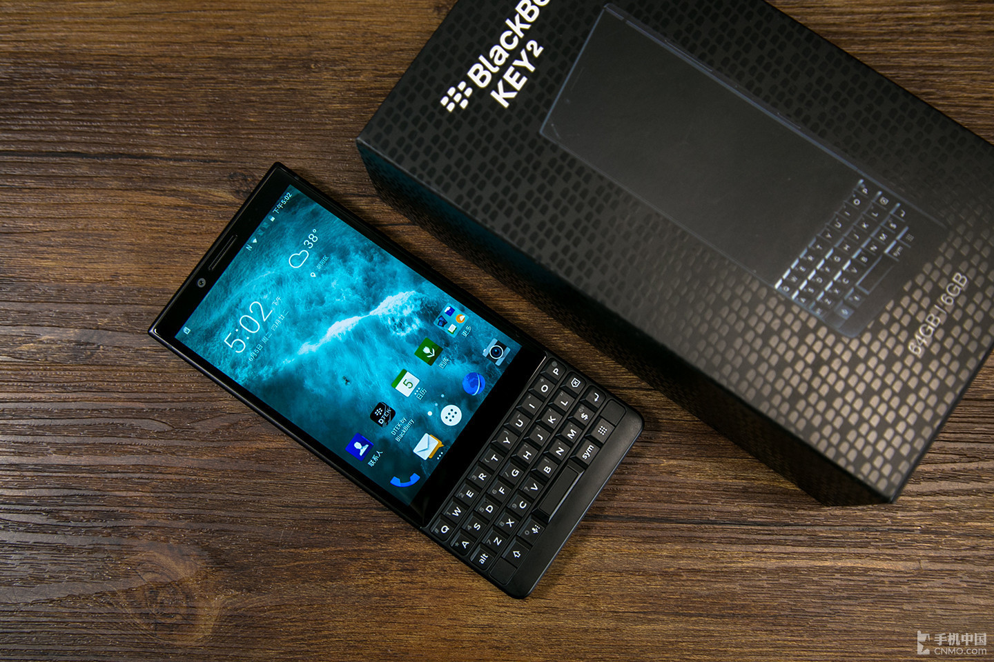"独树一帜" 全键盘全场景快捷操作 黑莓key2图赏