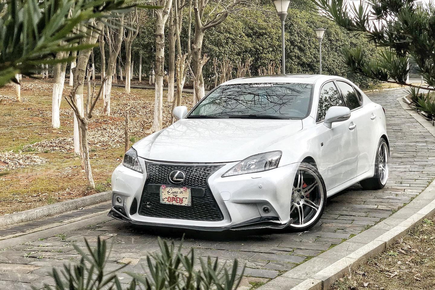 低调的小众车 雷克萨斯is250用车改装感受分享 低调的小众车 雷克萨斯is250用车改装感受分享