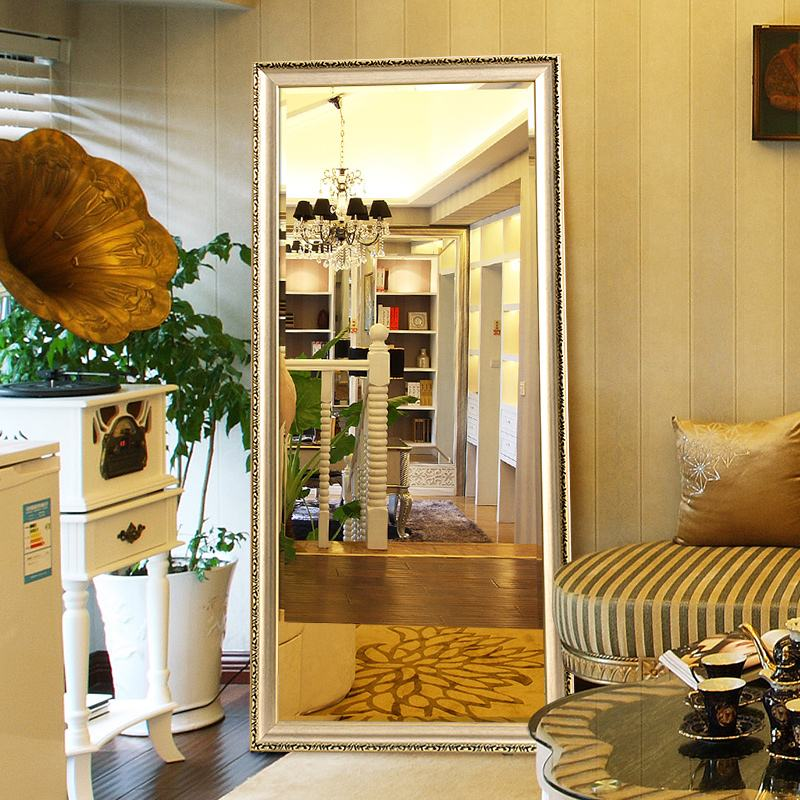 其摆放有很多讲究,可不要乱摆哦~而在风水学上,镜子可是举足轻重