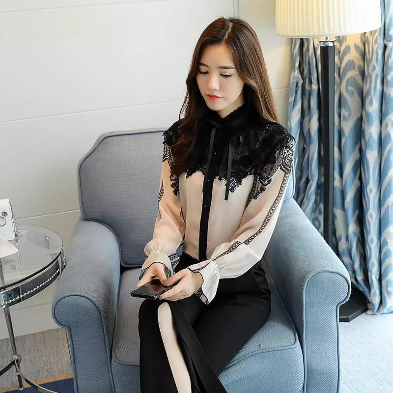 衬衫别塞进裤子里,看看成熟女人怎么穿,洋气特别显气质