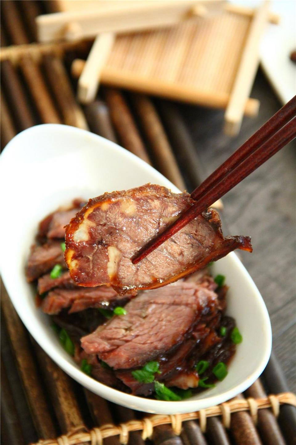 如何做酱牛肉正宗做法（如何做酱牛肉）