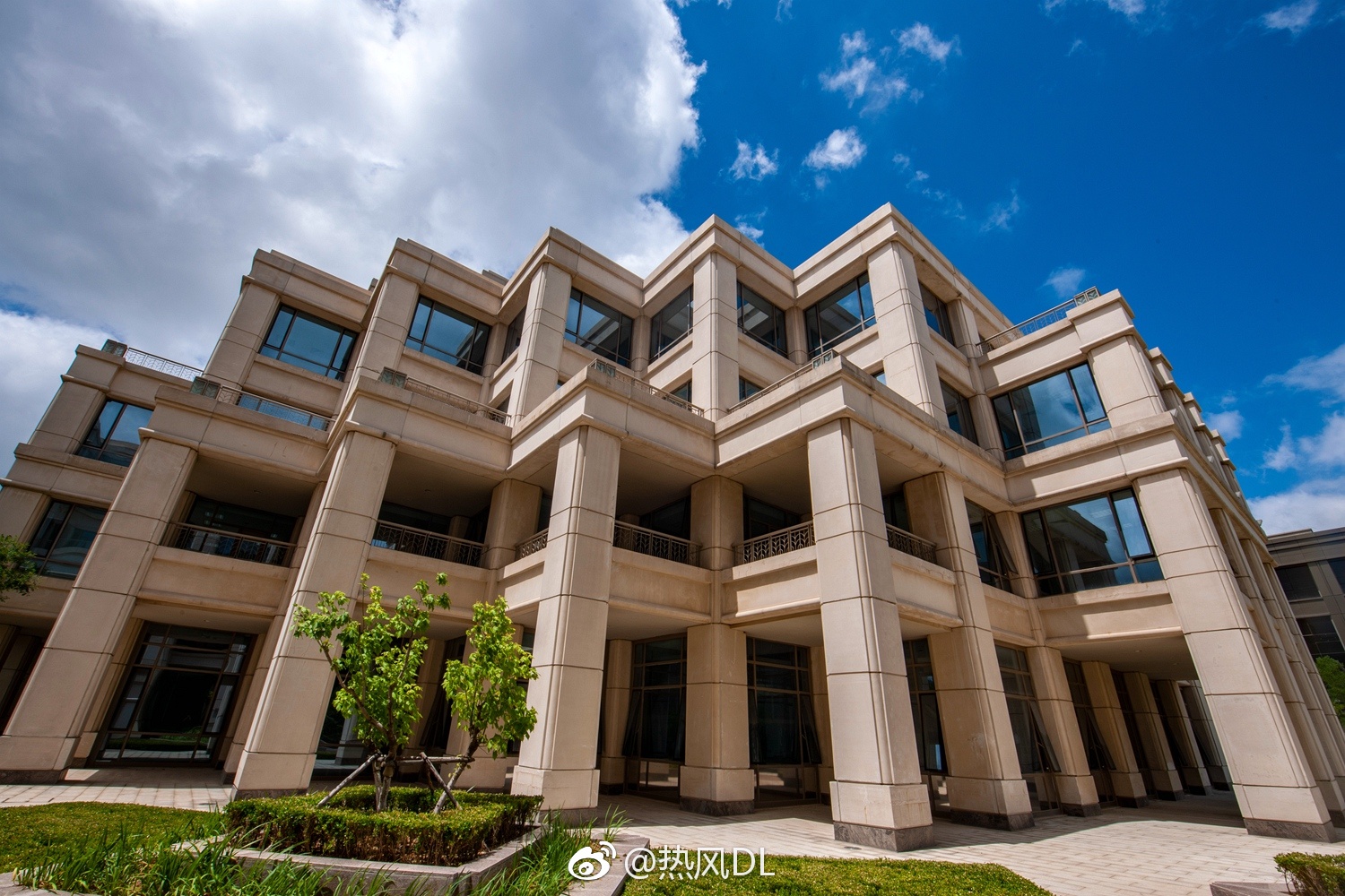 亿达春田的科技生态创新城_新浪看点