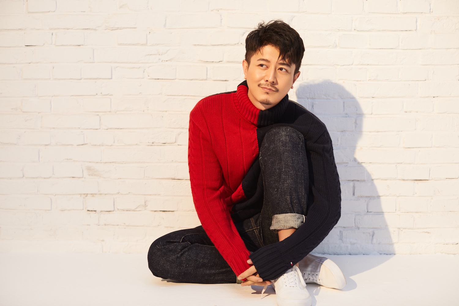 阿楠秋日温暖系写真曝光 气质演绎随性慵懒风|阿楠|气质|高领毛衣