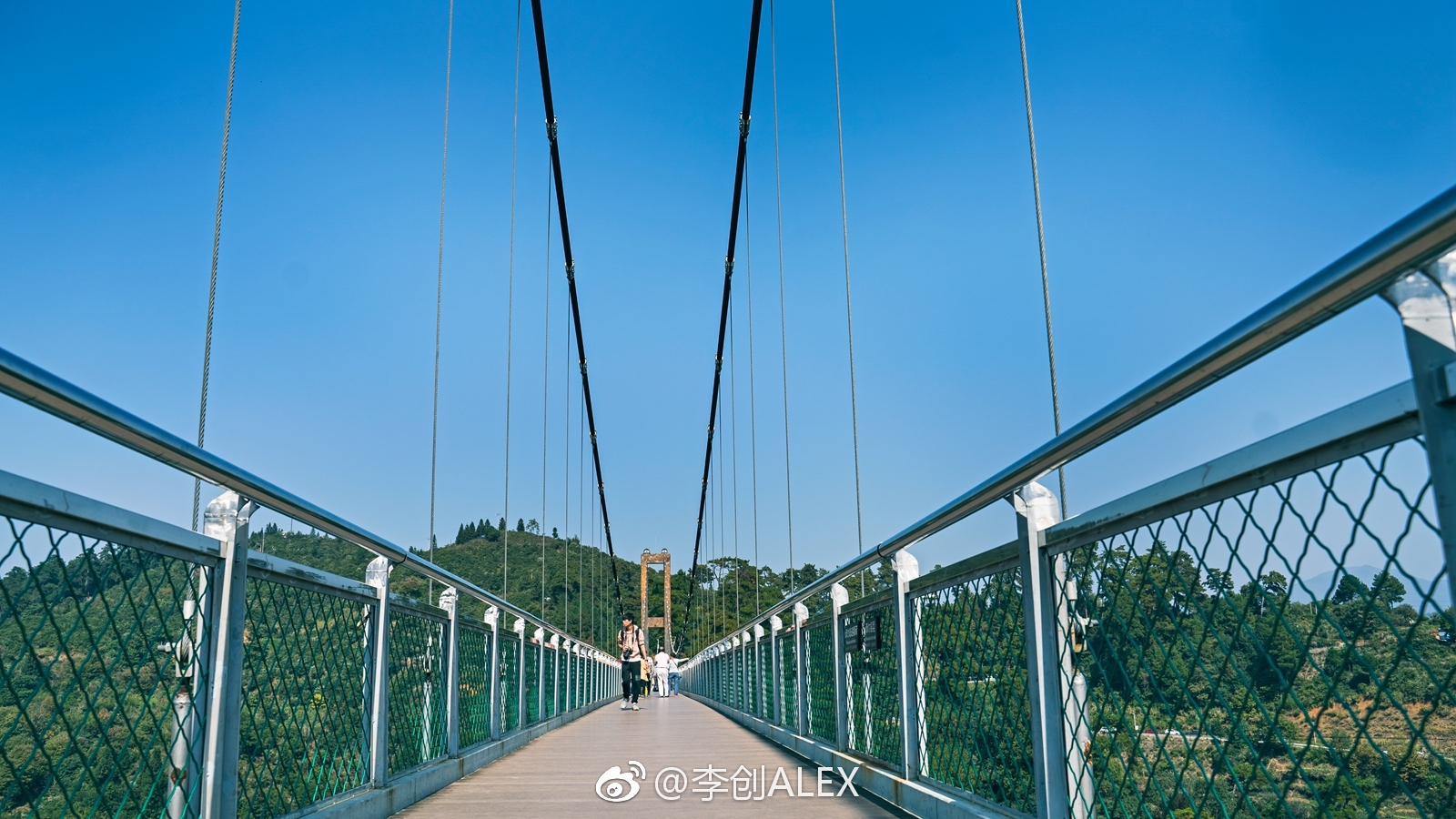 婺源篁岭|婺源篁岭|玻璃桥|油菜花_新浪新闻