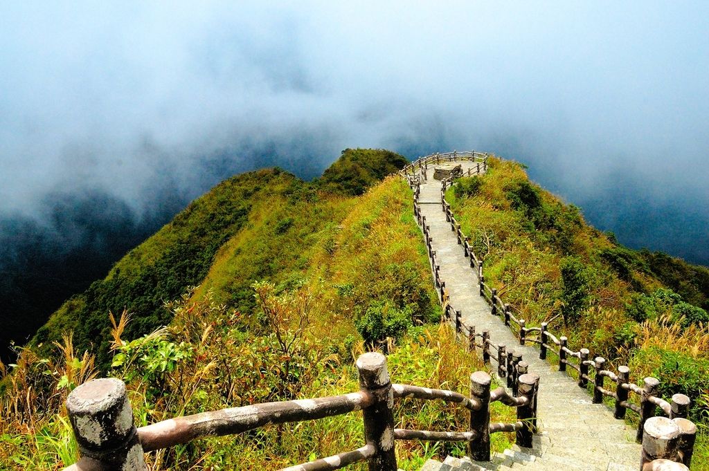广西最好玩十个地方之一,桂中南第一高峰,南宁十佳景区,大明山|大明山|武鸣|南宁_新浪新闻