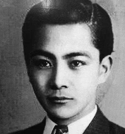 古代出一大汉奸,民国出一个超越他,现在出了他:长江后浪推前浪