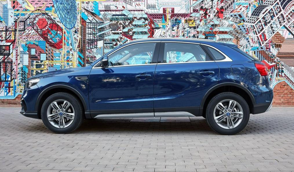 "皮尺部"新作:外观内饰像奔驰,配低音炮,"移动ktv"了解下