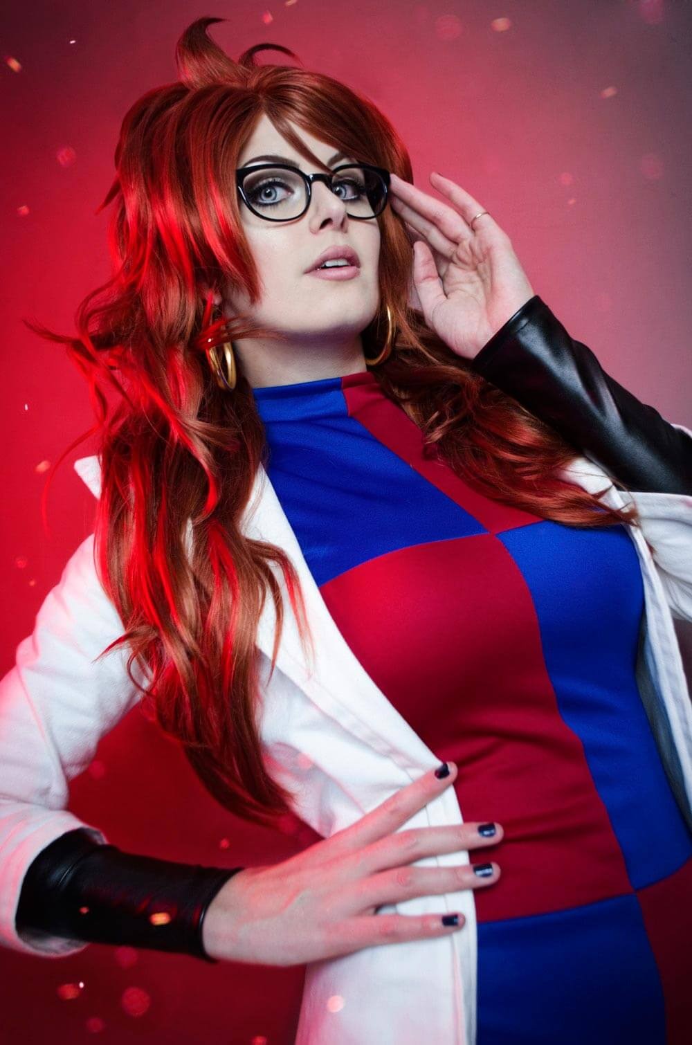 龙珠:最美本子王称号,是人造人18号还是21号?