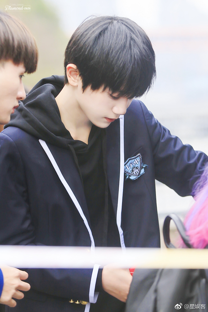 丁程鑫, 宋文嘉,马嘉祺, 敖子逸, 张真源,陈玺达, 宋亚轩 ,李天泽