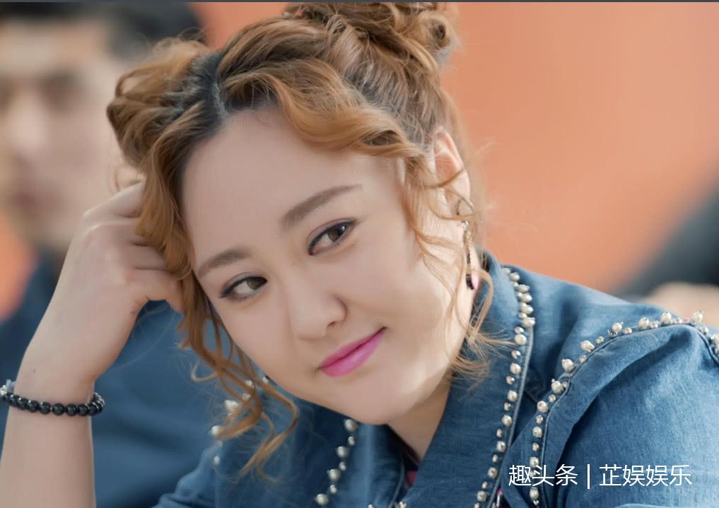 马程程太会穿啦!肥胖的体格愣是穿成了大长腿,简直换衣如换人!