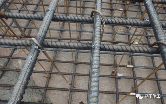 碧桂园项目建筑钢筋焊接绑扎连接技术交底实例16g101