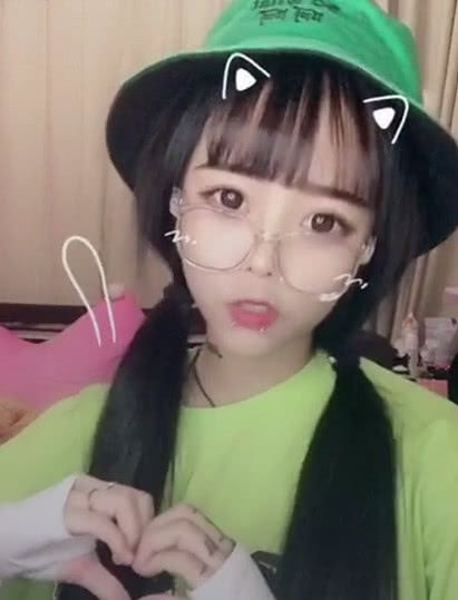 顾茜茜的"唯一"长这样,网友:这颜值,大哥赚大发了!