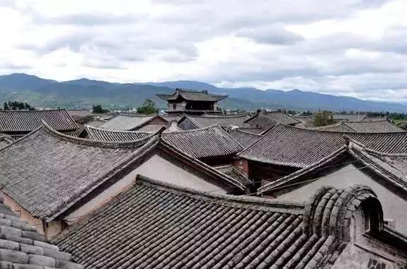 除了古城,苍山洱海,这些原始味道的地方,值得再去一次大理|巍山古城