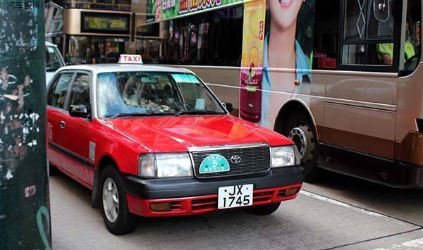 香港回归20周年丰田皇冠同期发展兴衰史