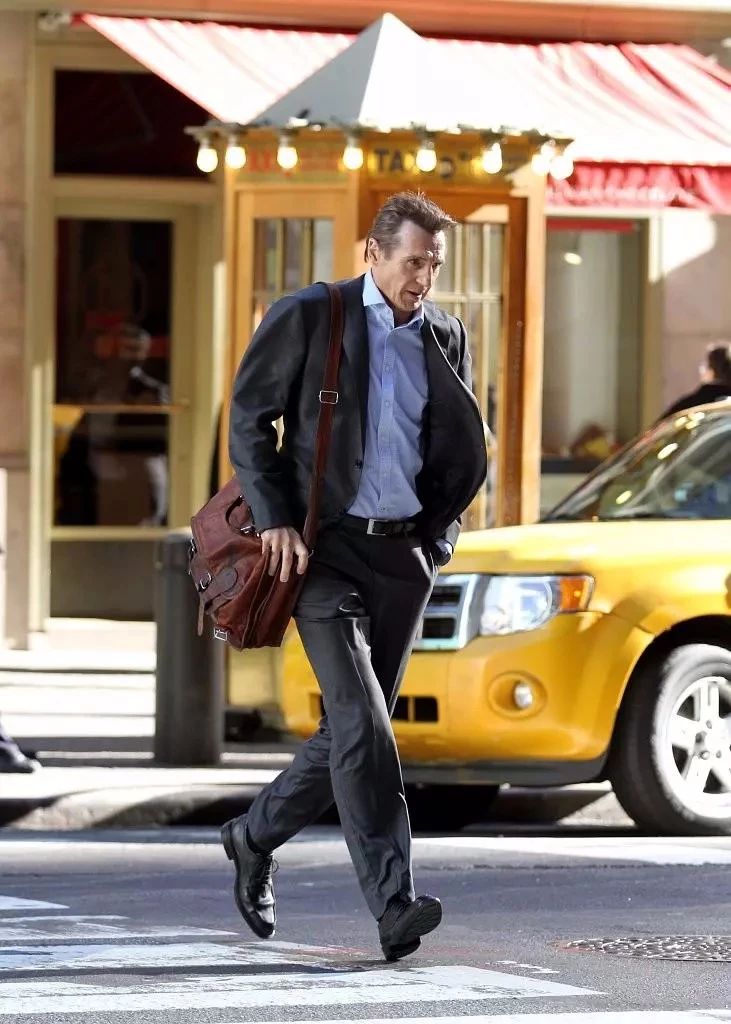 《通勤营救》:硬汉连姆·尼森平民英雄的荣耀同样耀眼