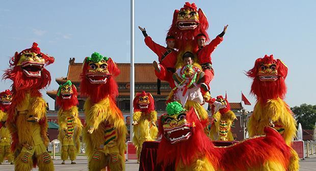 舞狮习俗起源于哪个朝代？|汉章帝|舞狮|金狮|唐太宗|魏武帝_新浪新闻