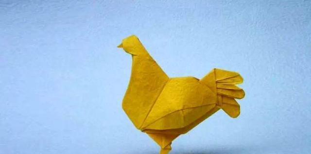 还有折纸母鸡的,鸡年半边天呢