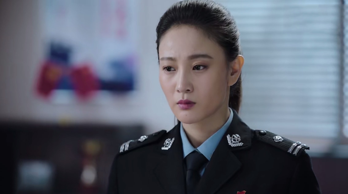 《猎毒人》首播就被嘲,网友:都是女主拖垮了整部