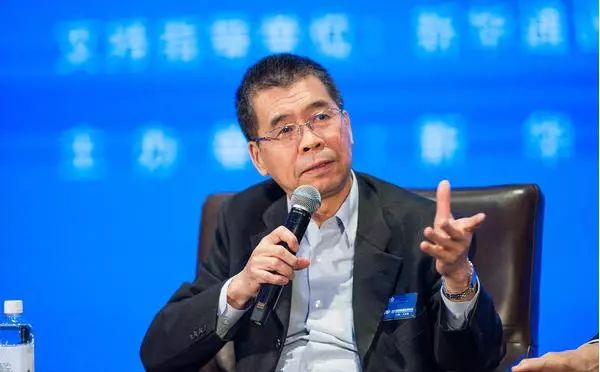 比老总还大_比乔丹卡佛还大的胸