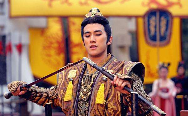 玄武门之变后李渊对李世民说了一句话10年后预言字字应验