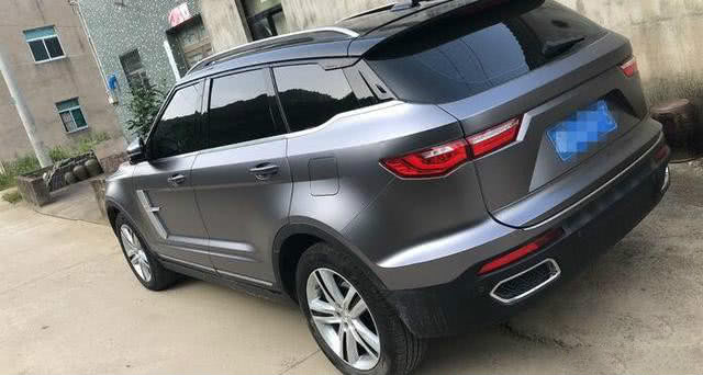 小伙给众泰t700贴膜后颜值爆炸!网友:这众泰比路虎帅出两条街