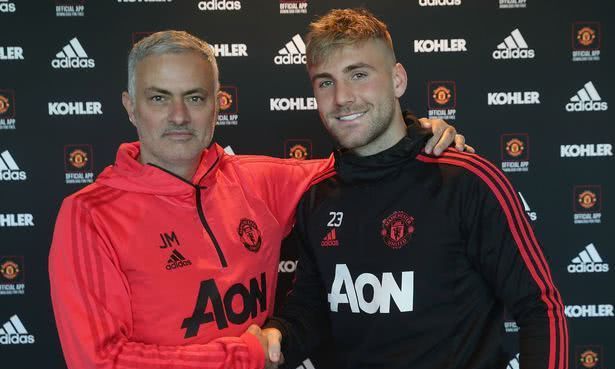 人的纠葛,穆尼里奥与四位弃将的故事|英格兰|洛夫|穆尼里奥_新浪新闻