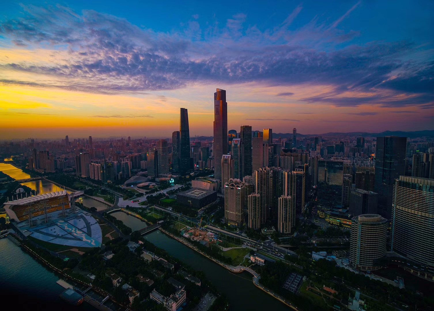 王正坤航拍广州cbd(天河中央商务区)