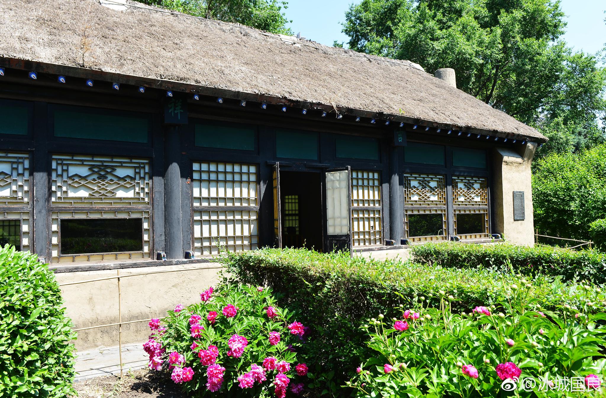 萧红纪念馆是由纪念馆和故居两部分组成|纪念馆|萧红|呼兰县_新浪新闻