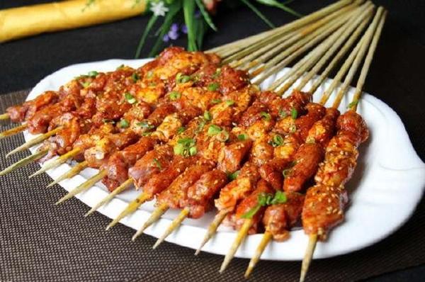 自己腌制羊肉串比买的都好吃回味无穷