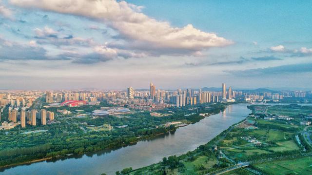江苏最应该合并的两座城市,两城合并迫在眉睫,未来发展一片光明!