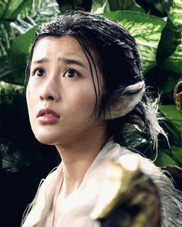 周润发,郭富城等大咖搭戏,主演了神话片《西游记之大闹天宫》,在影片