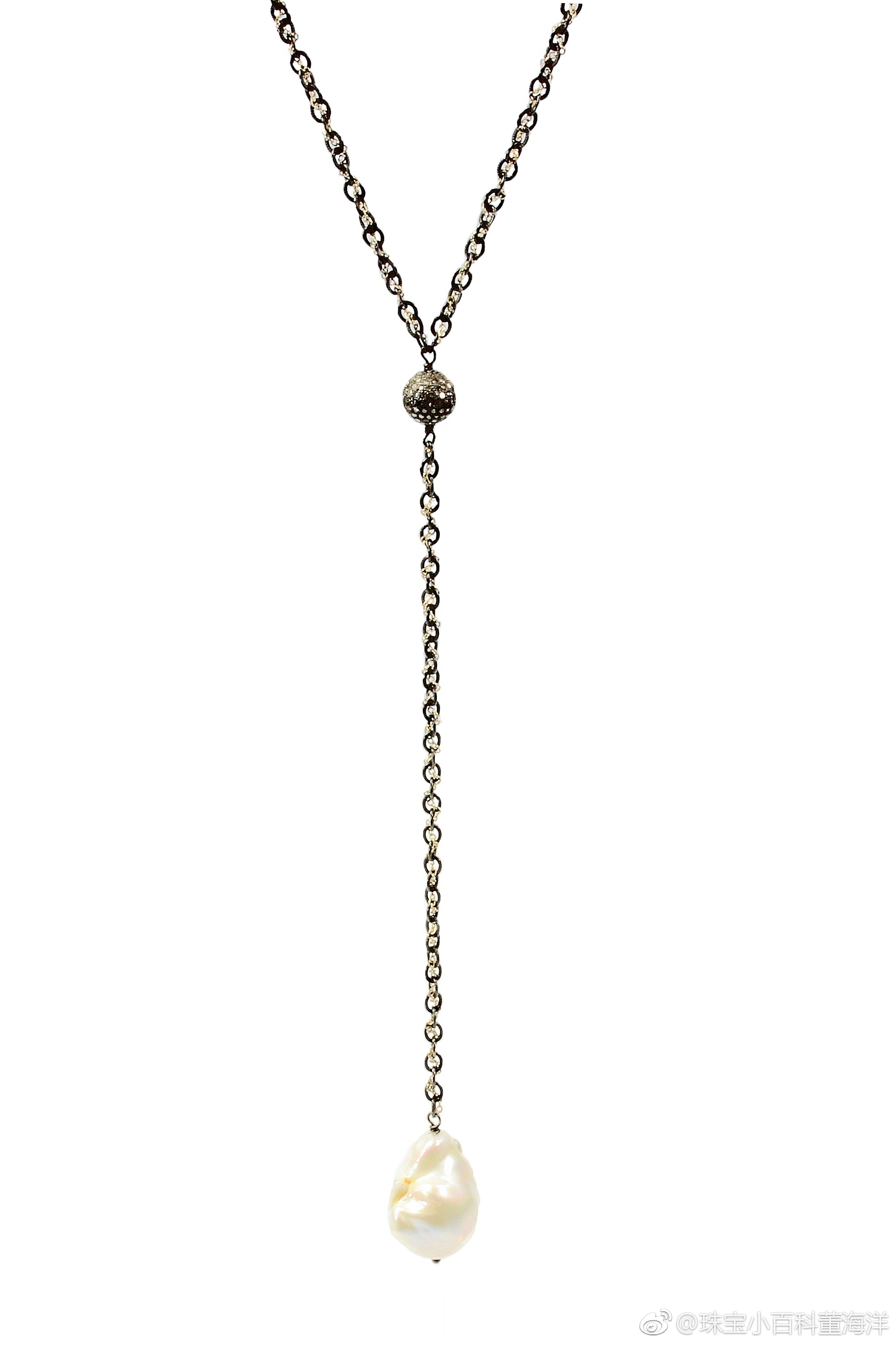 来欣赏一组现代风主体为巴洛克珍珠的珠宝首饰,但最后一张略鬼畜