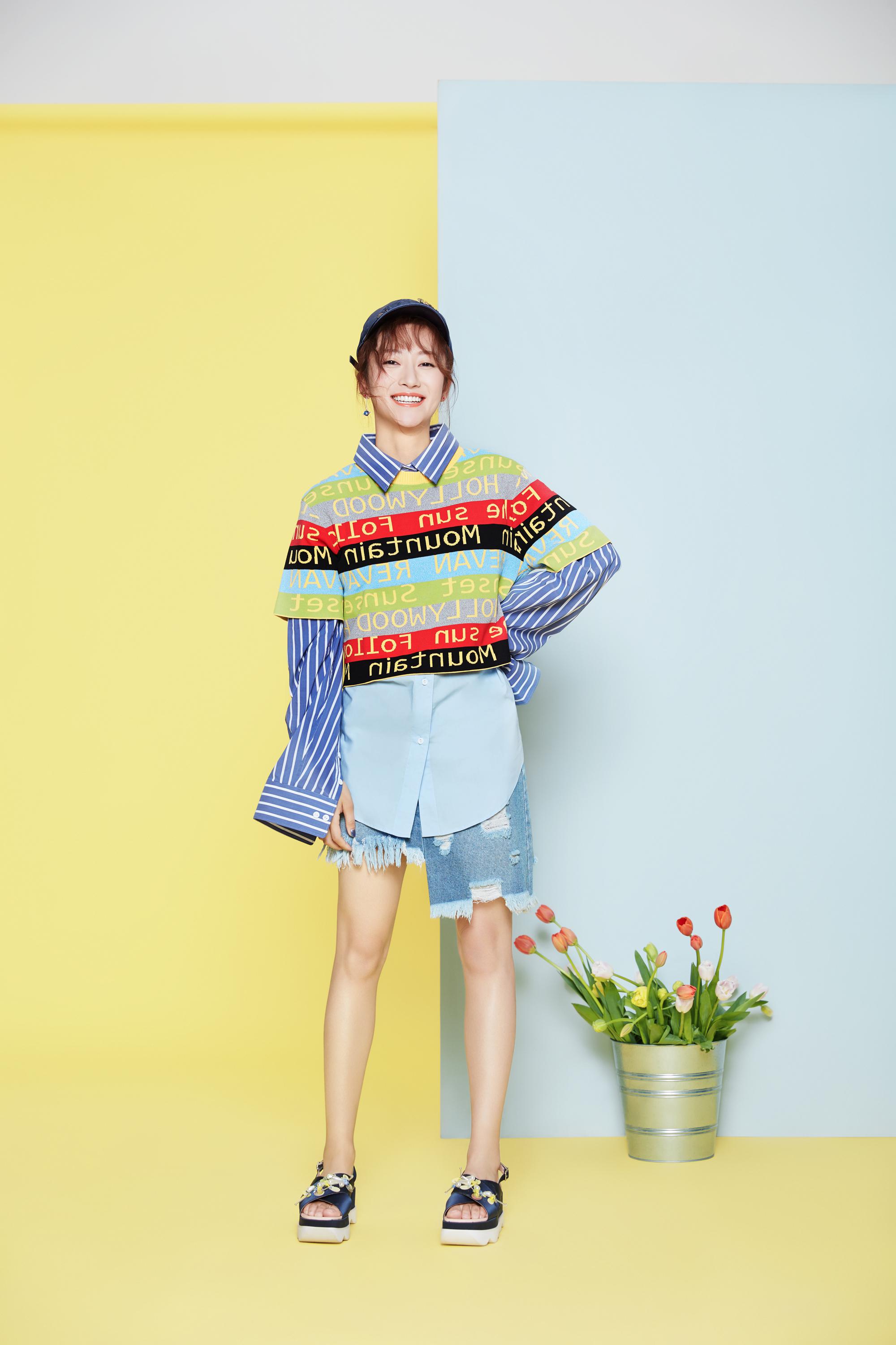 余玥上演炮灰女孩逆袭记 清新甜美写真曝光