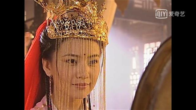 新倚天屠龙记周芷若大婚造型曝光造型毫无亮点被佘诗曼碾压