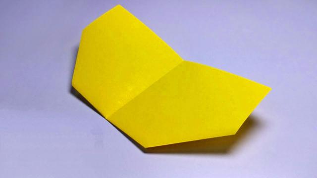 教你折纸很简单的滑翔纸飞机,从上往下抛,能飞