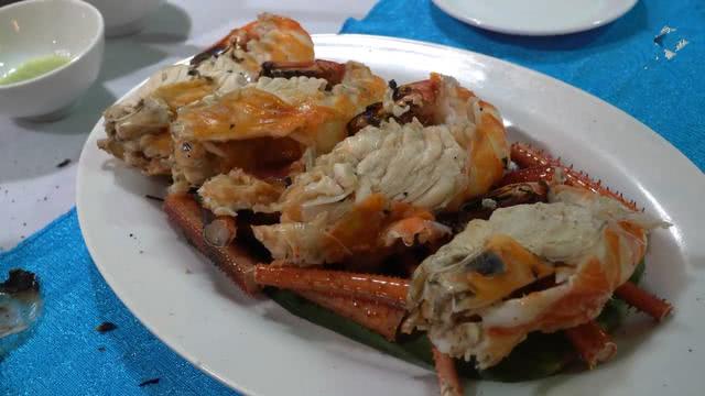 泰国120元1斤的长腿虾,个头手臂一样长,去壳后比鸡腿还肥