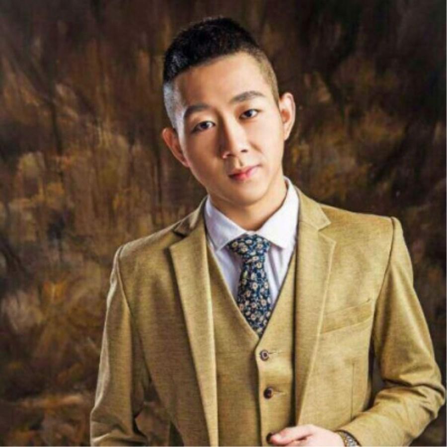 王小源爆料头条失利原因,朋友圈求助土豪,却无一人回应