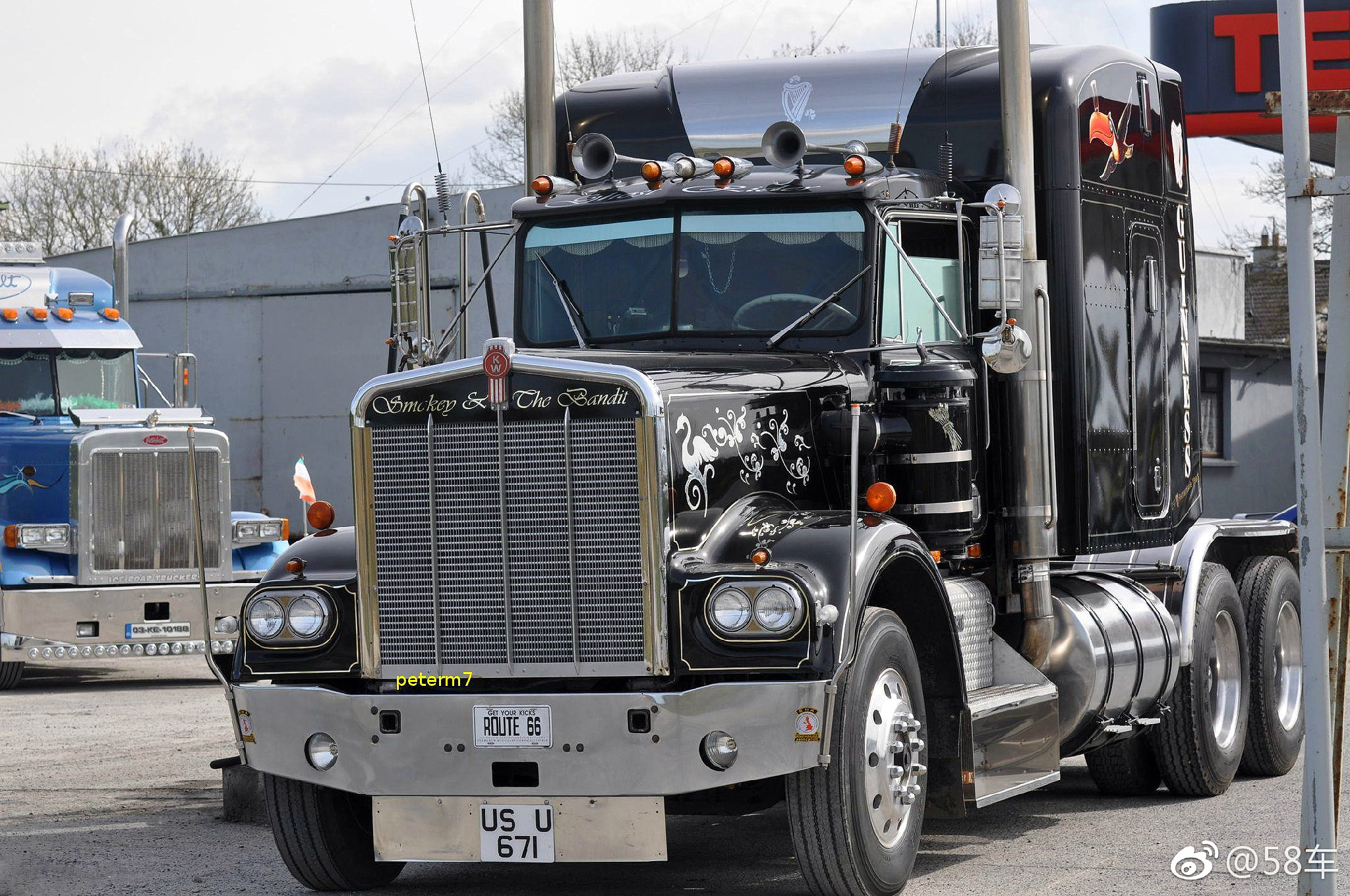 美国的"长鼻子"大卡车(擎天柱的各种伪装)总感觉分分钟就要变形!