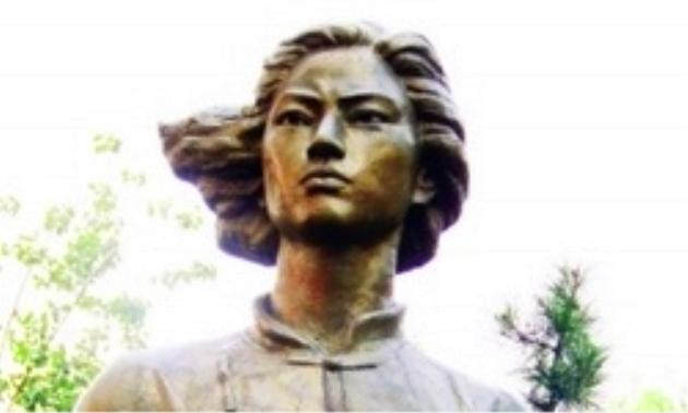 中国英雄刘胡兰，走向铡刀前，平静地说出5个字，敌人都被震住了|刘胡兰|敌人|铡刀_新浪新闻