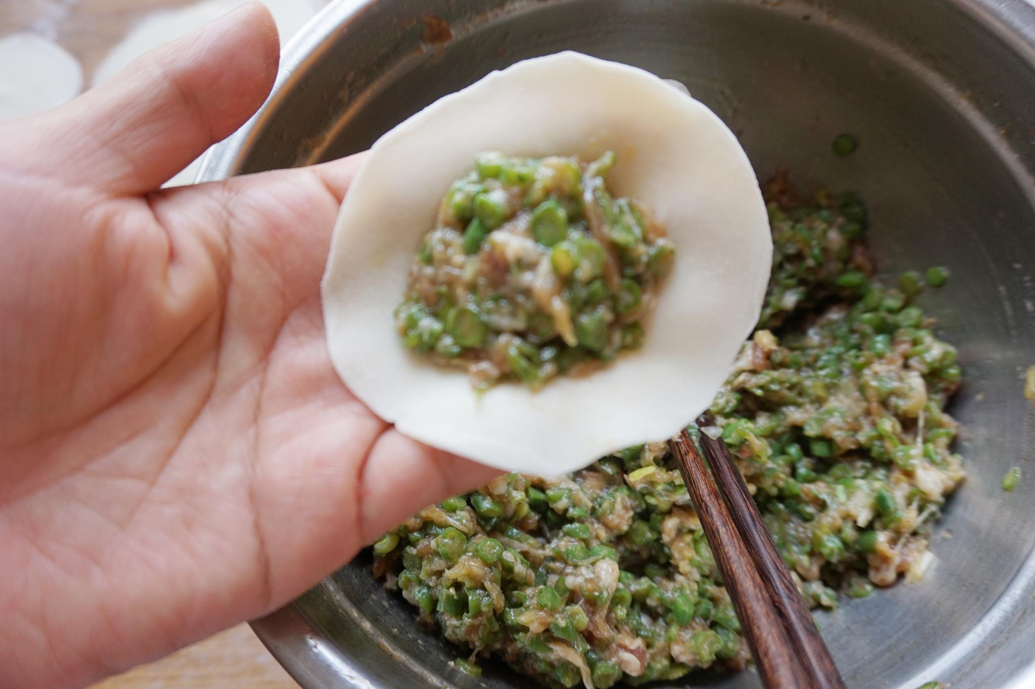 用这种菜做饺子馅,比韭菜鸡蛋好吃10倍,一次吃40个都不够解馋的