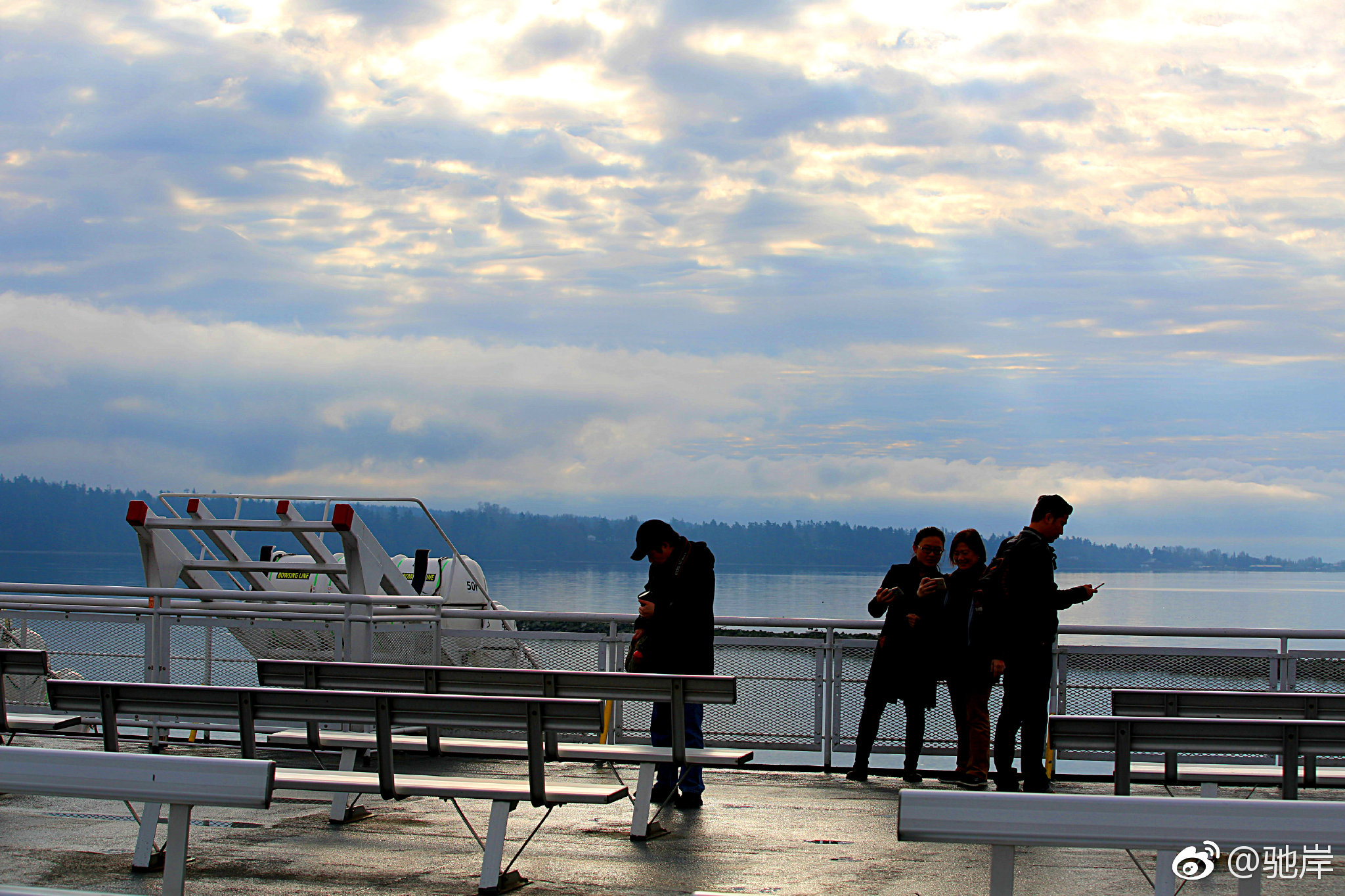 在船上(原创摄影)_新浪看点